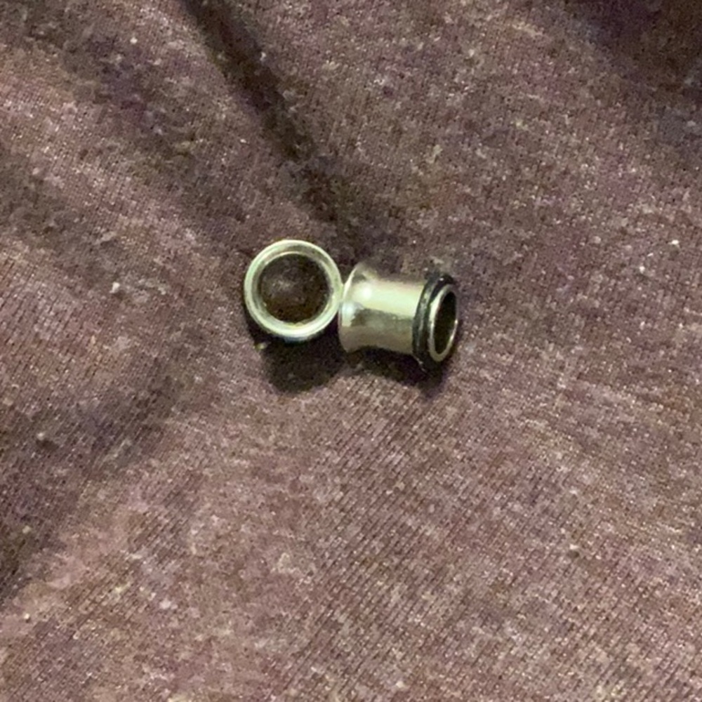 0g Metal tunnel gauges